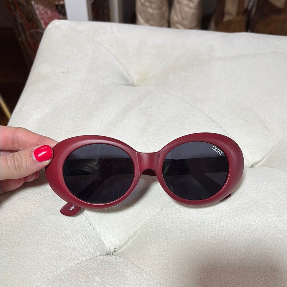 Quay Red Oval Sunglasses